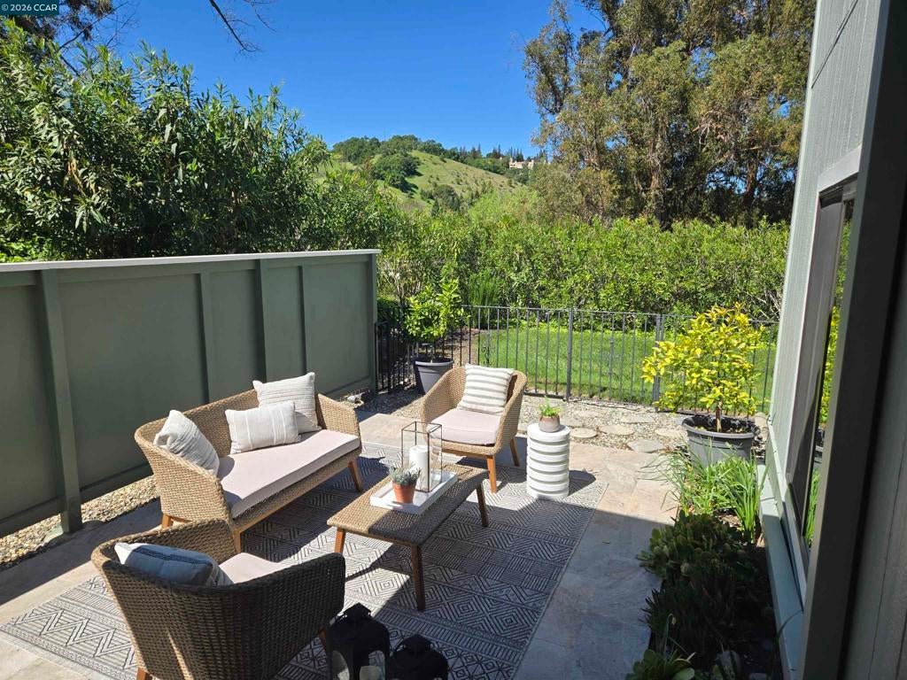 Photo of Listing #41128408