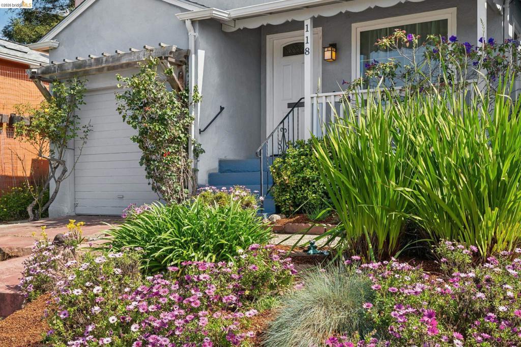 Photo of Listing #41128410