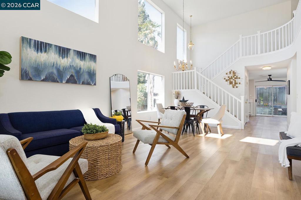 Photo of Listing #41128416