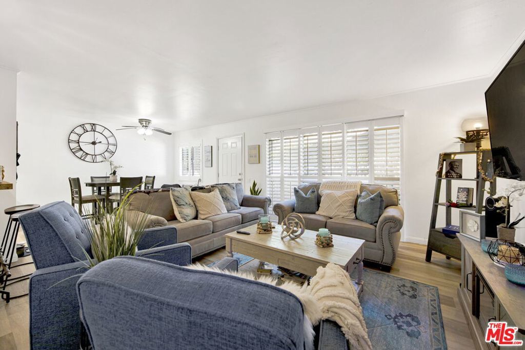 Photo of Listing #25630369