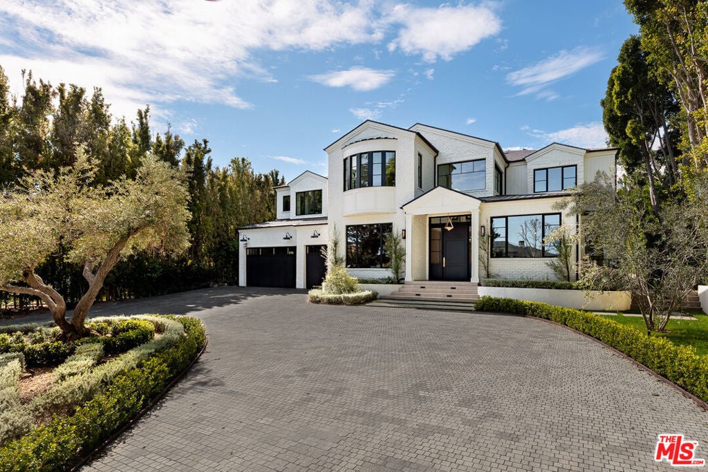 Photo of Listing #26665339