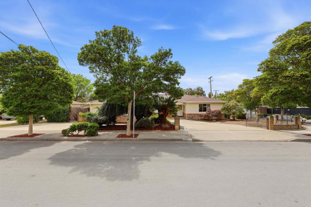 Photo of Listing #ML82028172