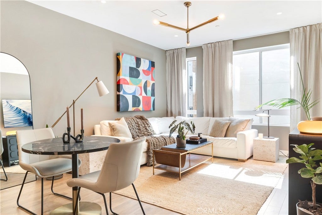 Photo of Listing #NP26059665