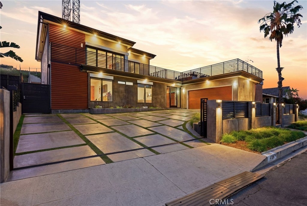 Photo of Listing #SR26059080