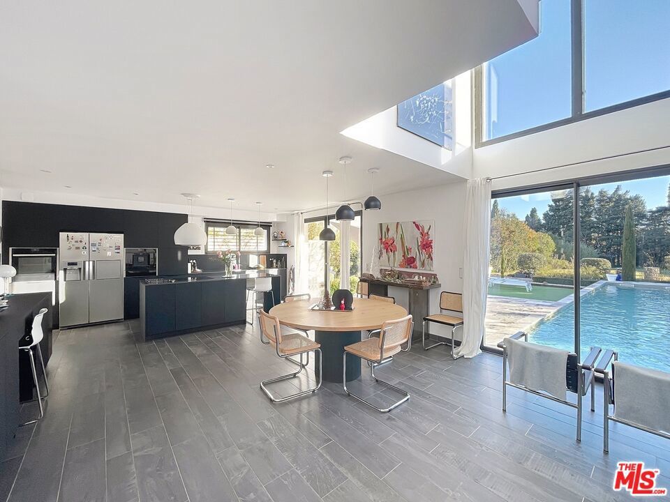 Photo of Listing #26651725