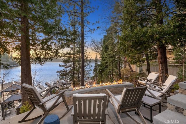 496 North State Highway 173, Lake Arrowhead