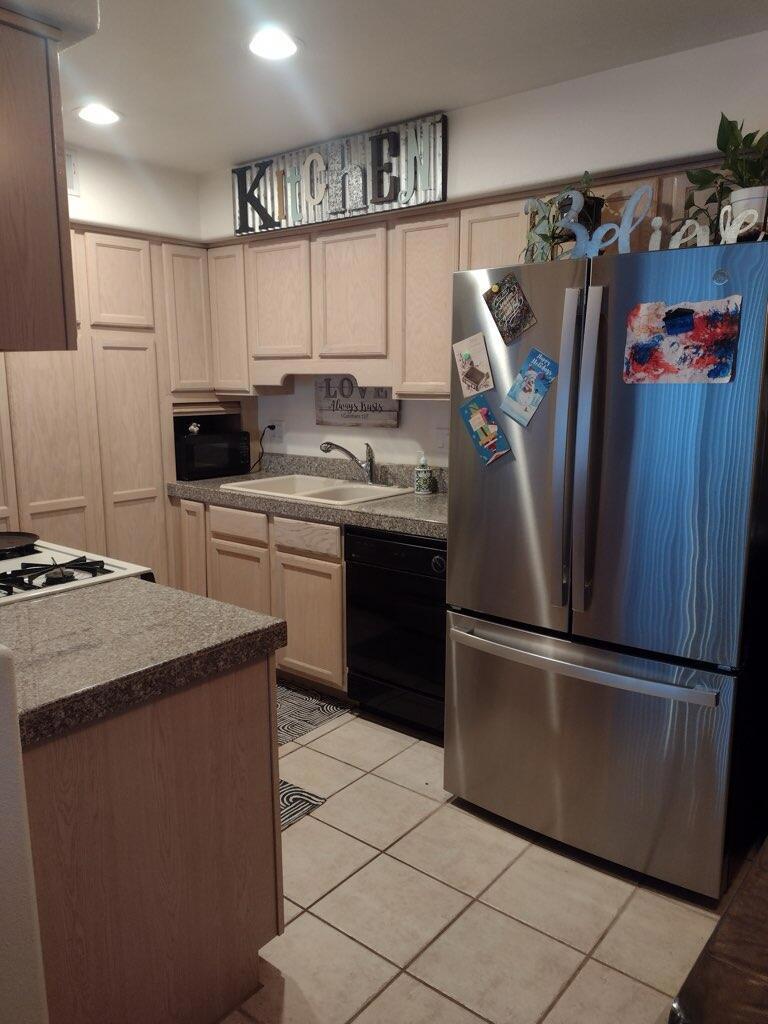 Photo of Listing #219145360DA