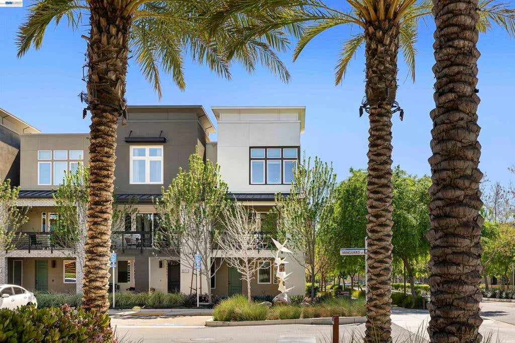 Photo of Listing #41128500