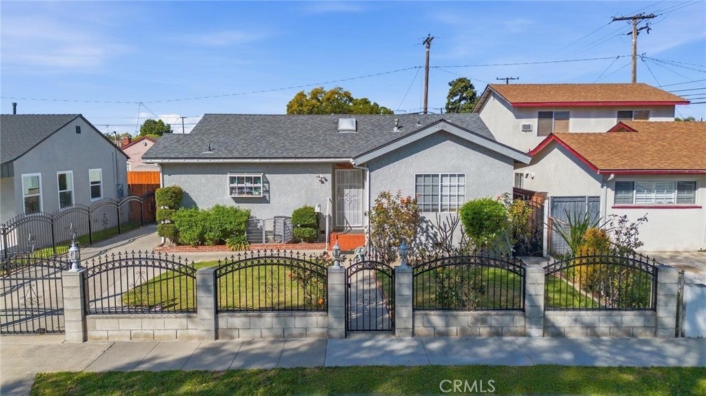 Photo of Listing #DW26058196