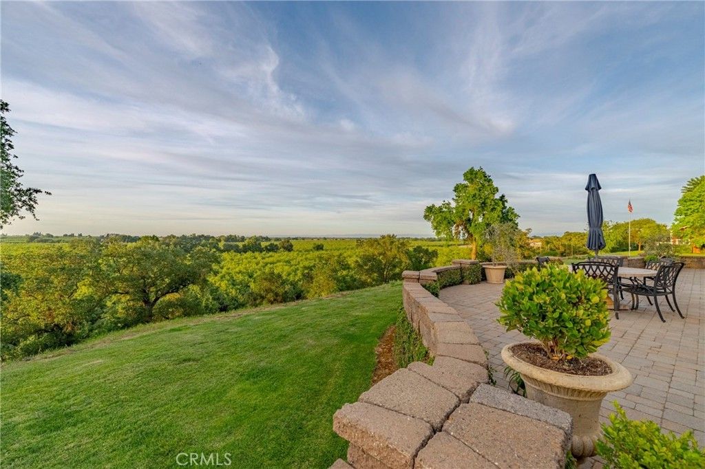 11126 Livingston Cressey Road, Livingston