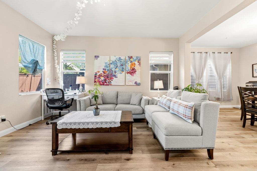 Photo of Listing #PTP2602267