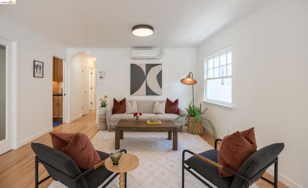 Photo of Listing #41128570