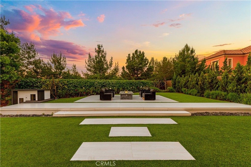 121 Oceano, Irvine