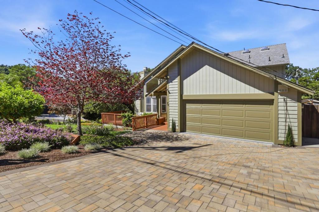 Photo of Listing #ML82040336