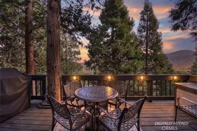 24607 Altdorf Drive, Crestline