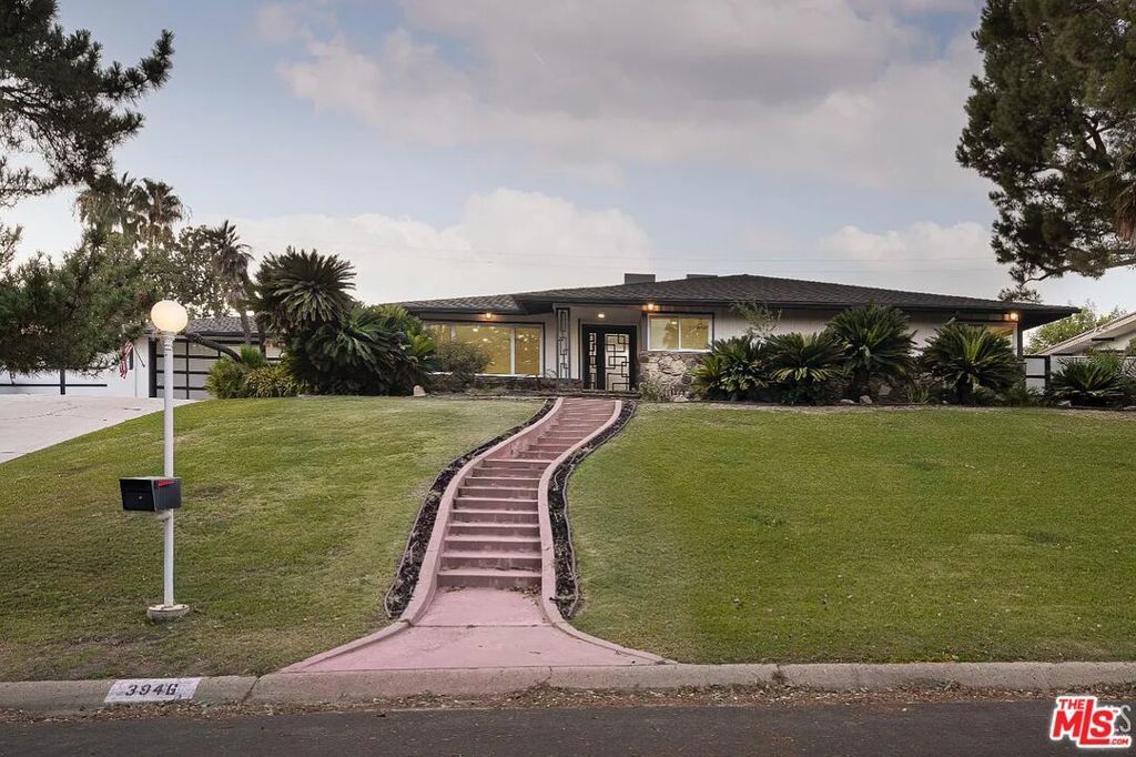 Photo of Listing #26654459