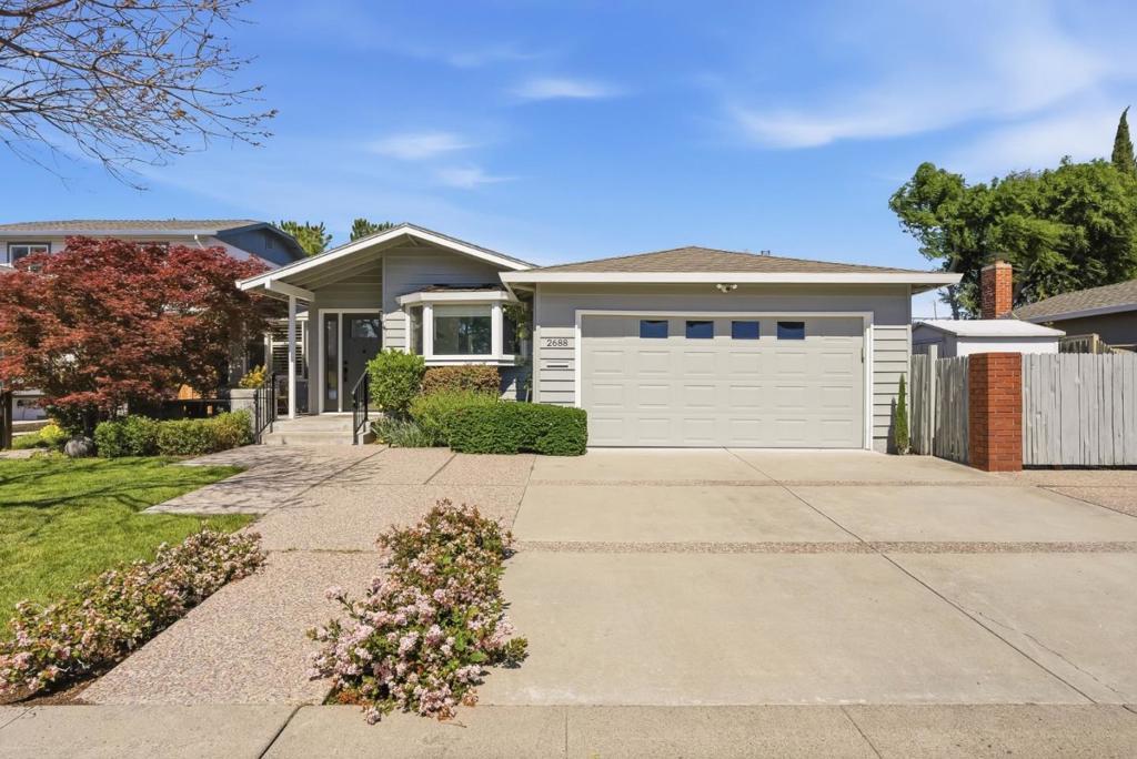 Photo of Listing #ML82040354