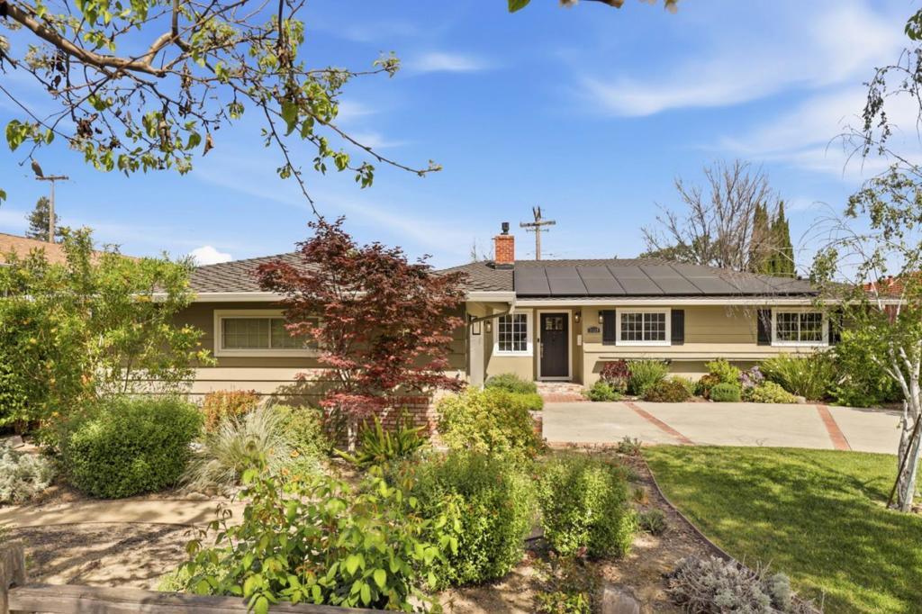 Photo of Listing #ML82040362