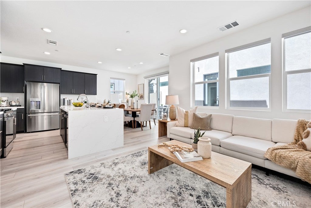 Photo of Listing #SW26051397