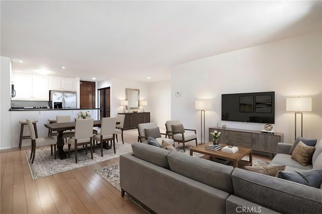 121 S Hope Street # 333, Los Angeles