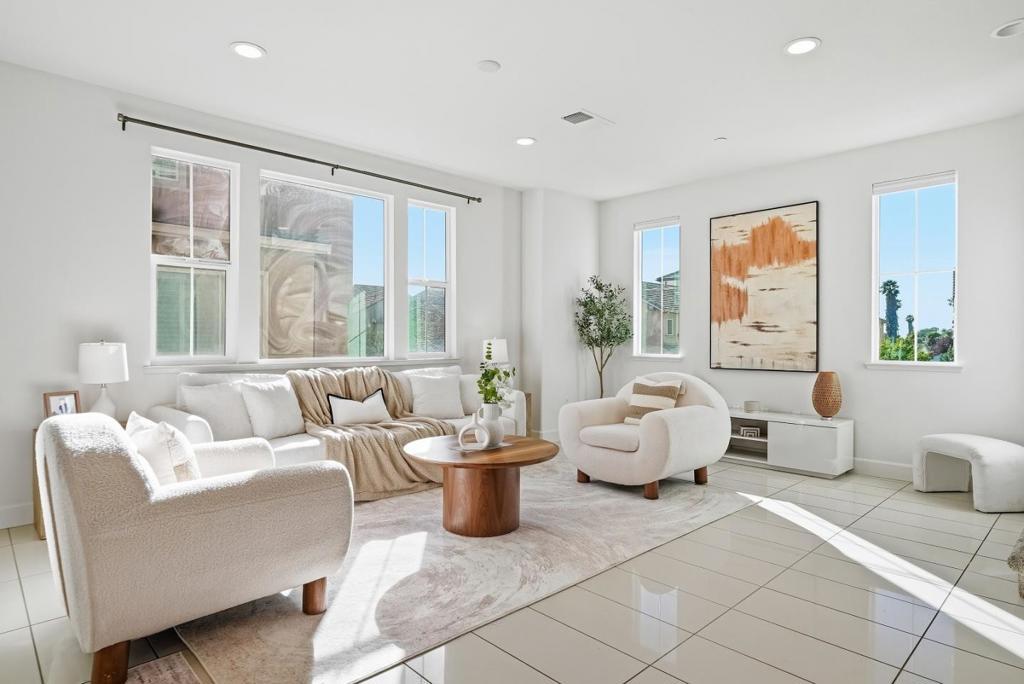 Photo of Listing #ML82040384