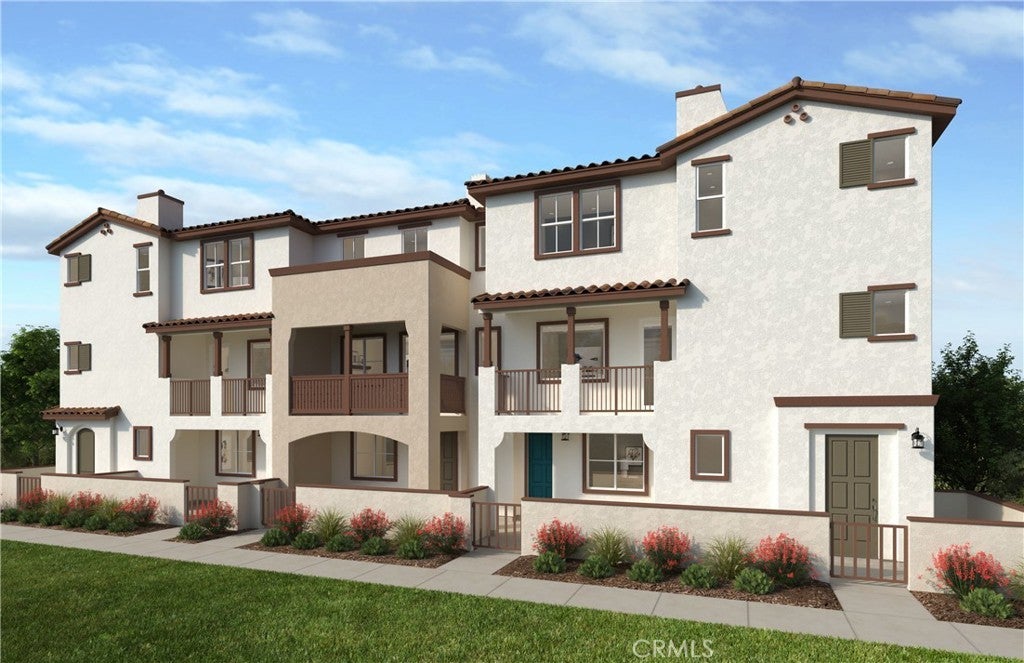 Photo of Listing #IV26065768