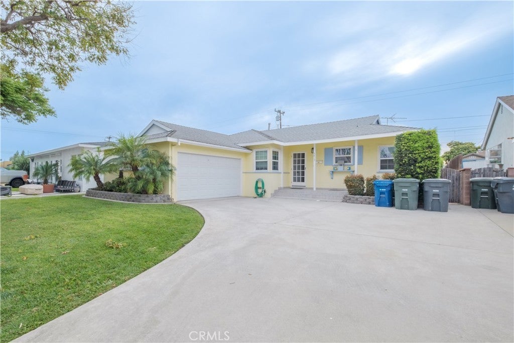 Photo of Listing #DW26052696