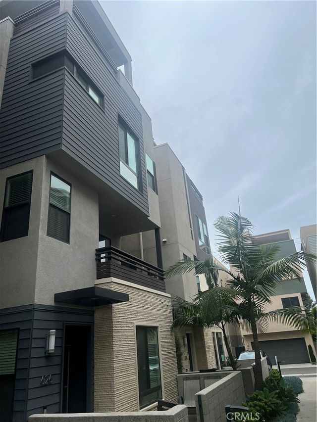 628 Cardiff Reef, Costa Mesa
