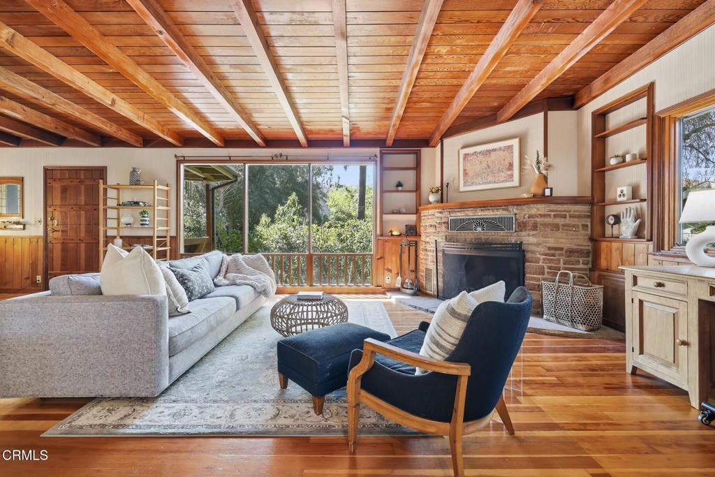 Photo of Listing #V1-35424