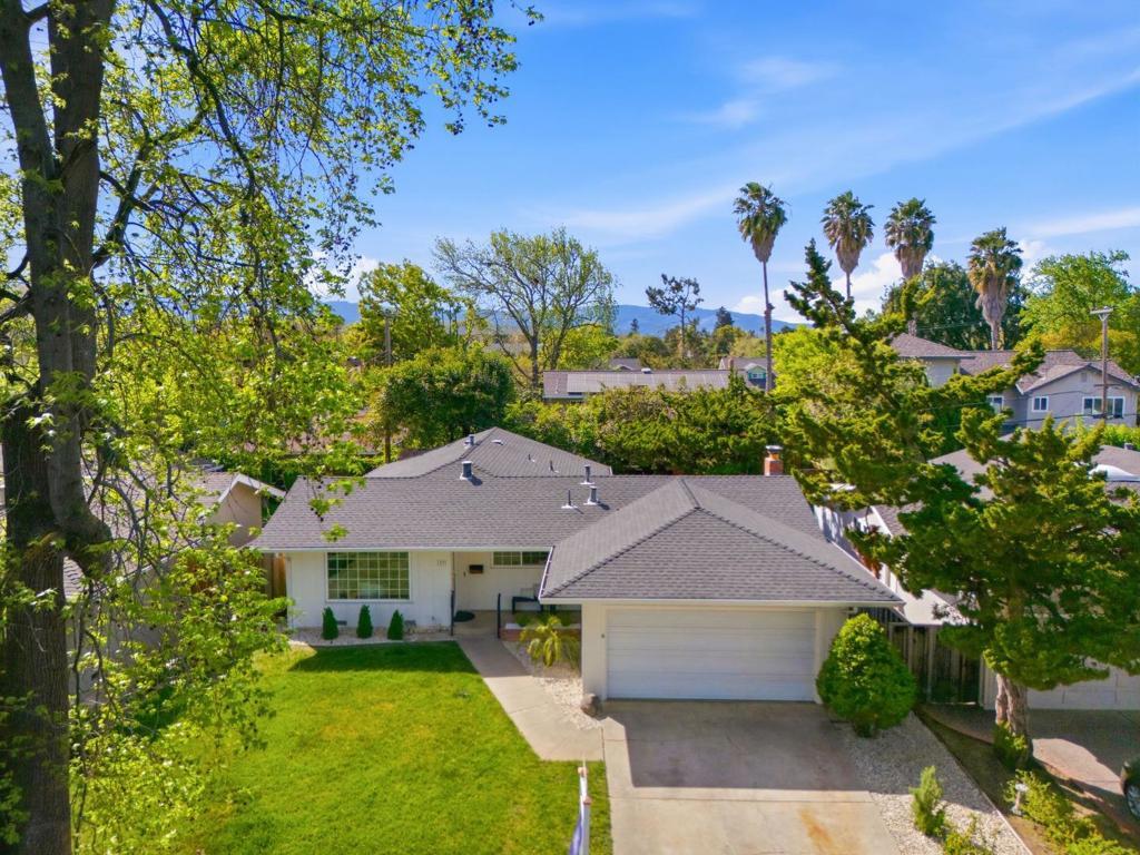 Photo of Listing #ML82039568