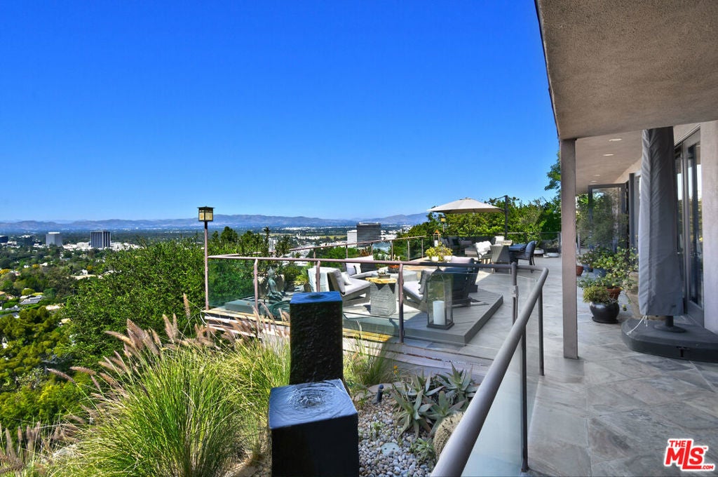 Photo of Listing #26669583