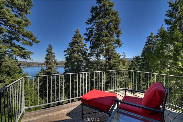 319 Mittry Lane, Lake Arrowhead