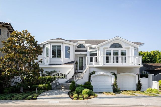 212 Kings Pl, Newport Beach