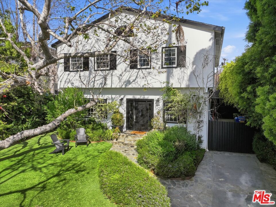 Photo of Listing #26669937