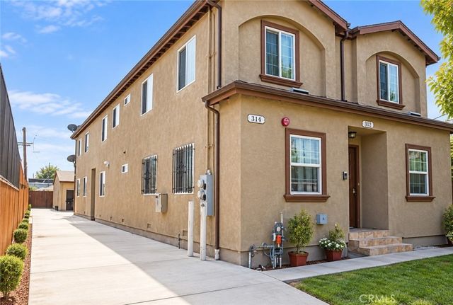 314 W 56th, Los Angeles
