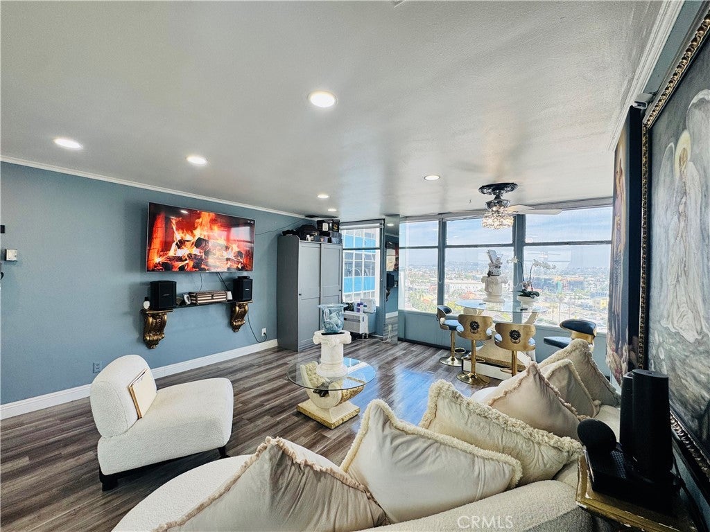 Photo of Listing #IV26066186