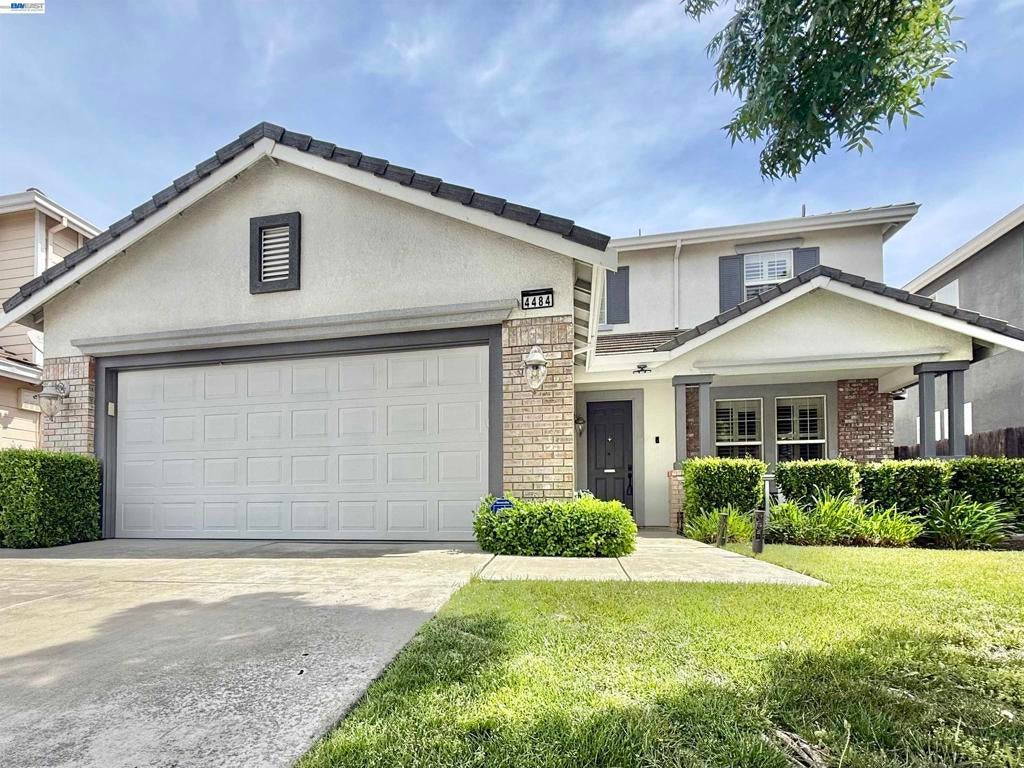 Photo of Listing #41128749