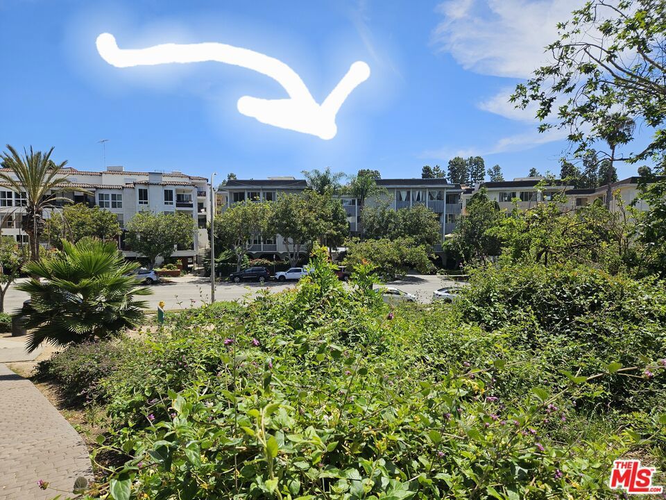 Photo of Listing #26670265