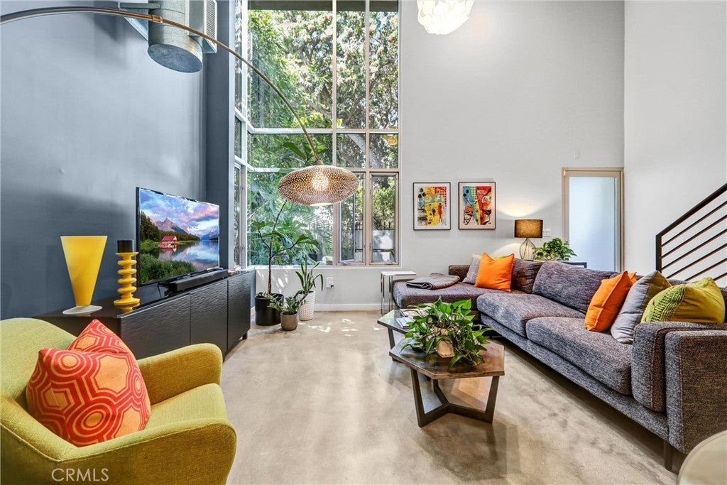 Photo of Listing #SR26062671