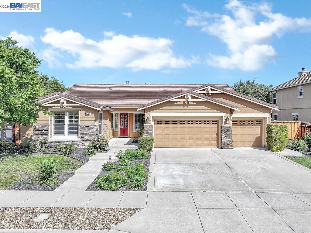 Photo of Listing #41128792