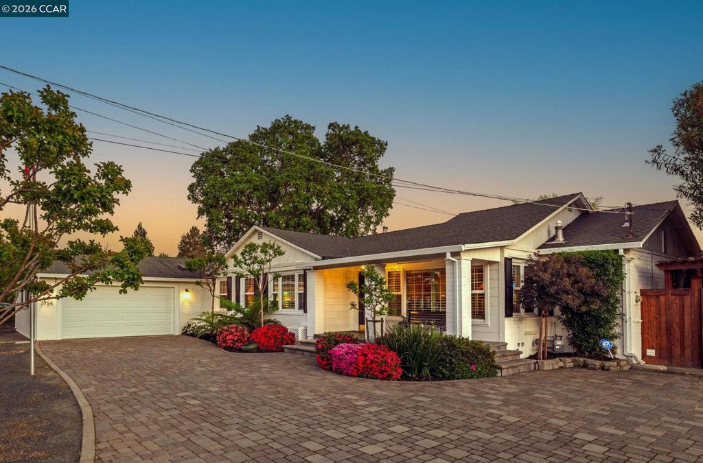 Photo of Listing #41128795