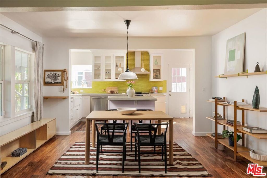 Photo of Listing #26670367