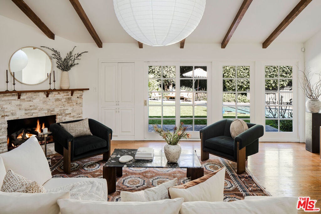 Photo of Listing #26670205