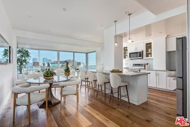 10501 Wilshire Boulevard # 1810, Los Angeles