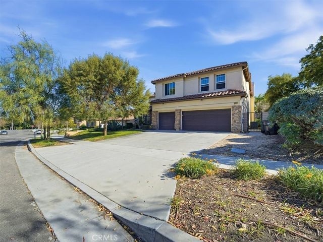 2947 Gilbert Avenue, Corona