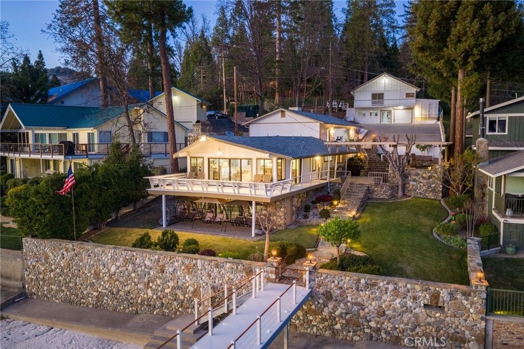 39118 Lake Drive, Bass Lake