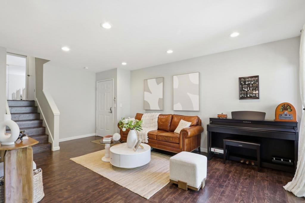 Photo of Listing #ML82040617