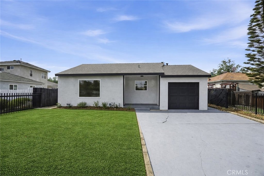 Photo of Listing #SB26066005