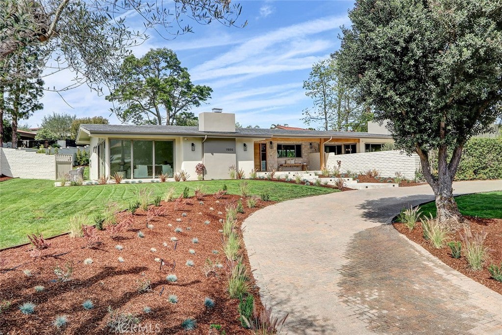 Photo of Listing #PV26065077