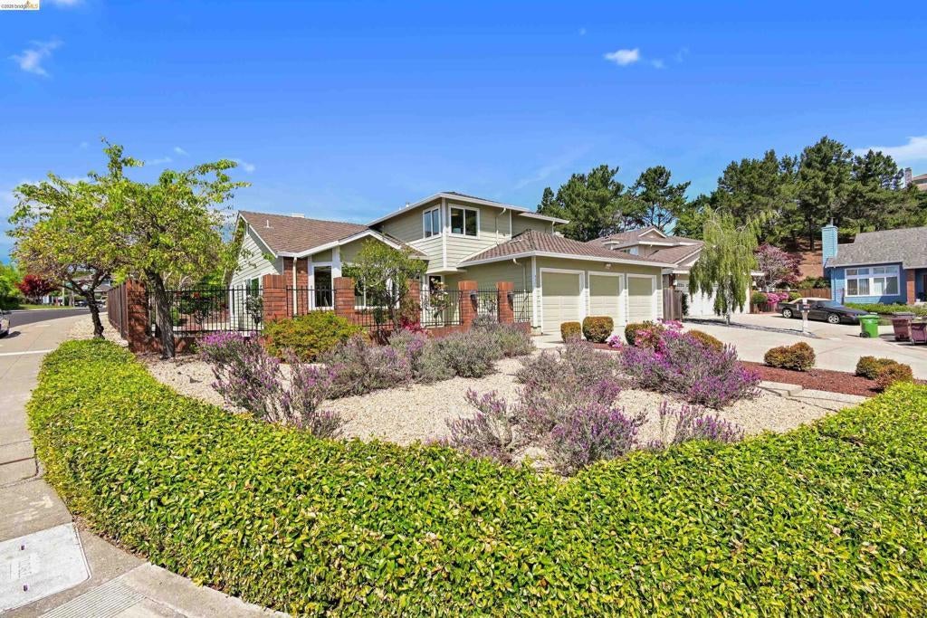 Photo of Listing #41128896